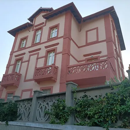 Maison Belle Epoque & شقة *